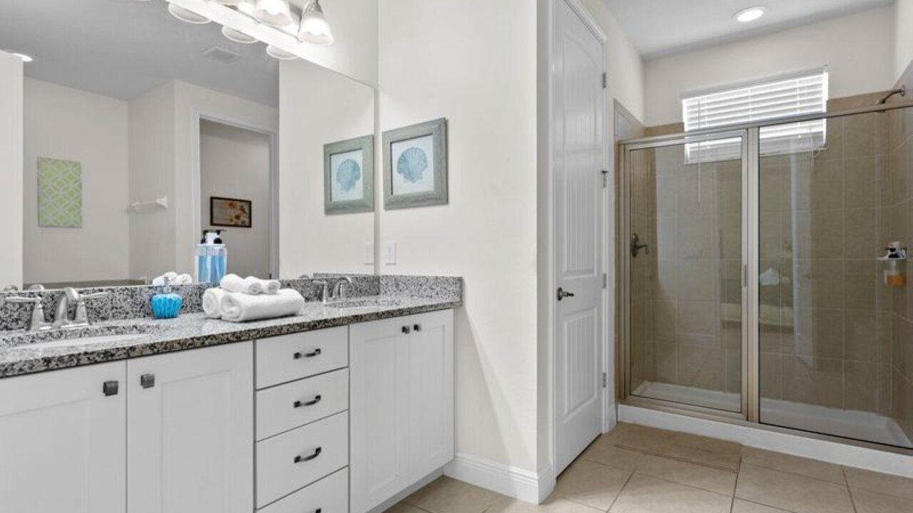 320 Pet Friendly 6BD Villa - Pool&Spa - Image 20