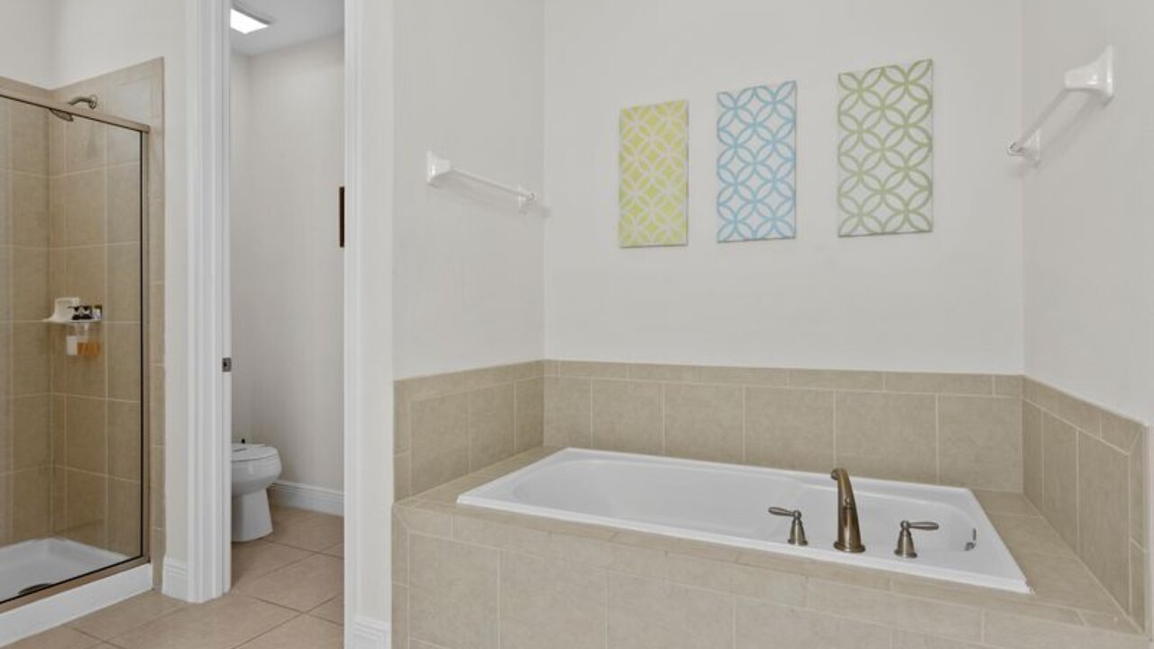 320 Pet Friendly 6BD Villa - Pool&Spa - Image 21