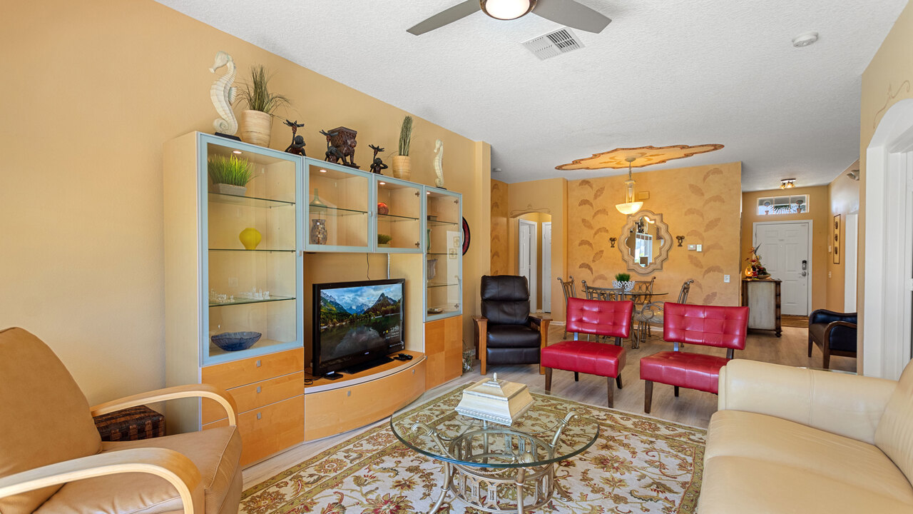 2232-New to rentals! Family home with Pool & Hot Tub! - Image 17