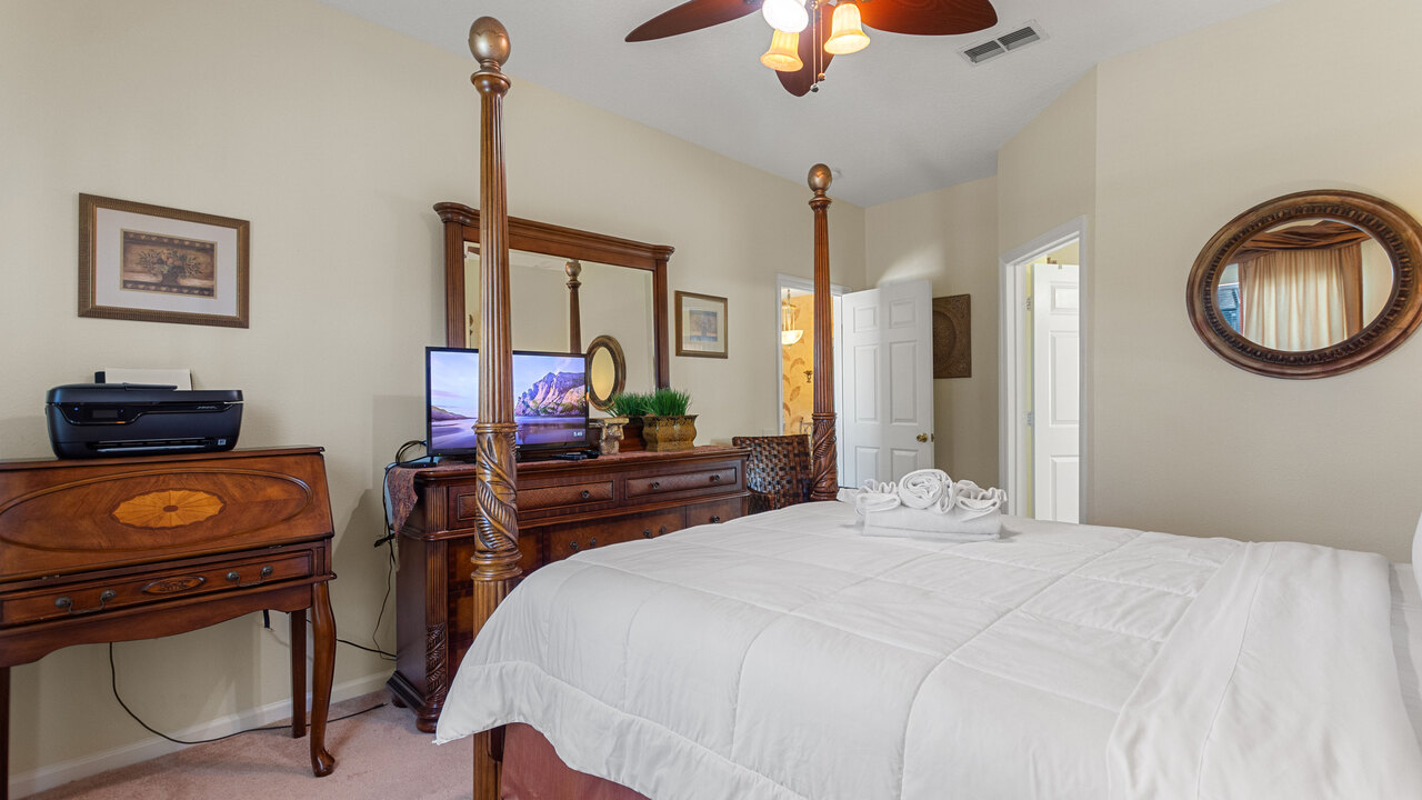 2232-New to rentals! Family home with Pool & Hot Tub! - Image 21