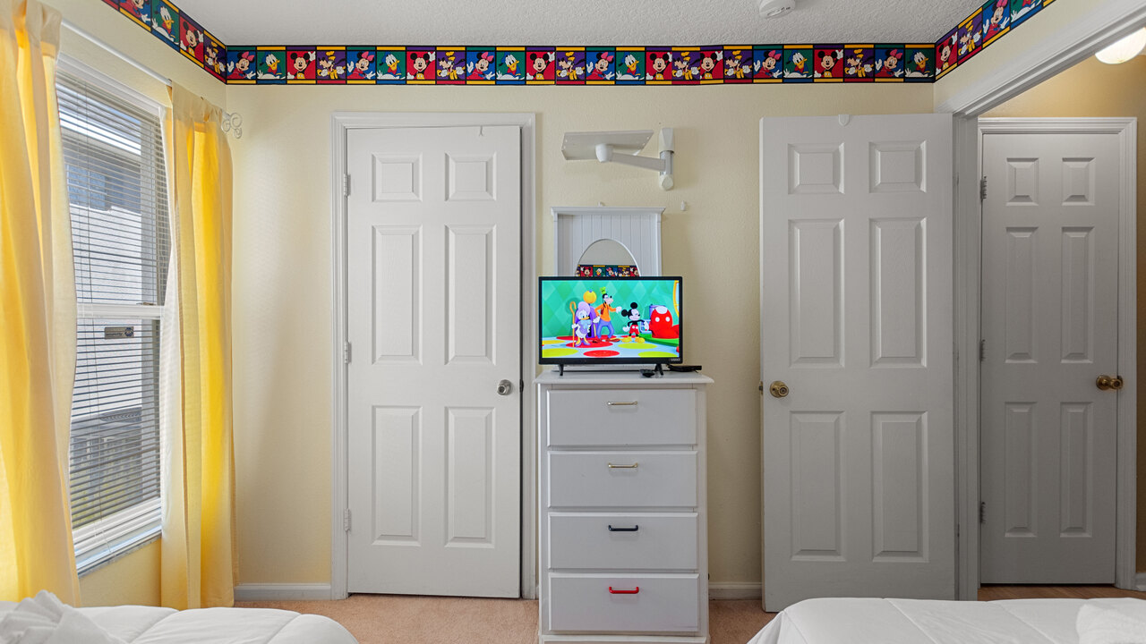 2232-New to rentals! Family home with Pool & Hot Tub! - Image 29