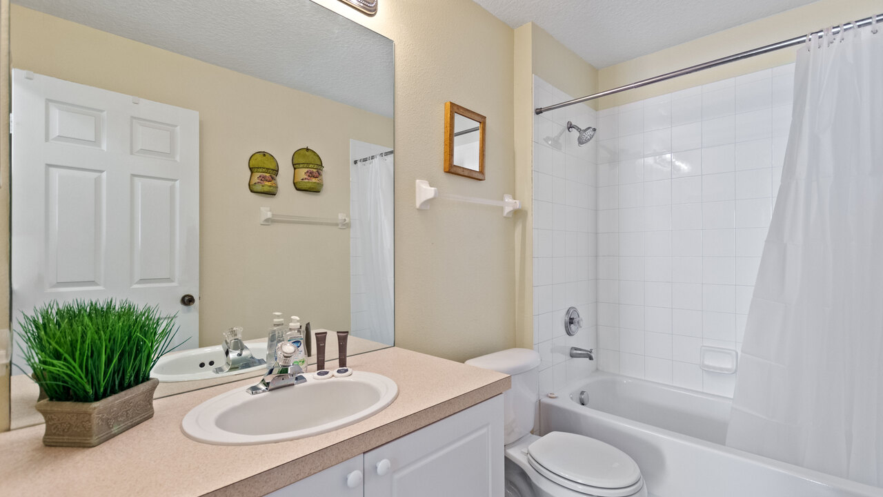 2232-New to rentals! Family home with Pool & Hot Tub! - Image 30