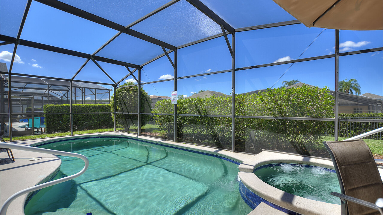 2232-New to rentals! Family home with Pool & Hot Tub! - Image 32