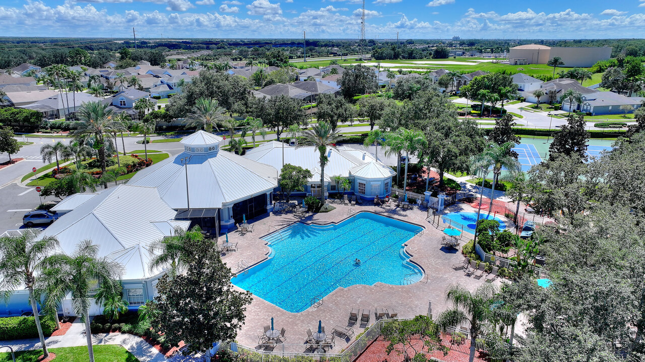 2232-New to rentals! Family home with Pool & Hot Tub! - Image 51