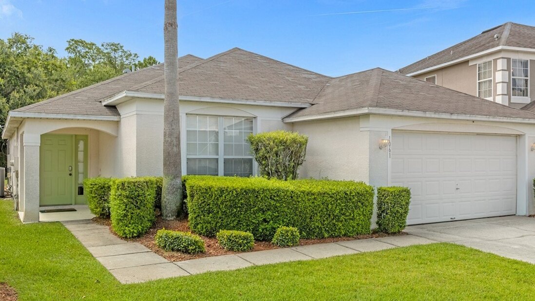 1061-Fun, Bright Pool Home Near Disney - Image 2