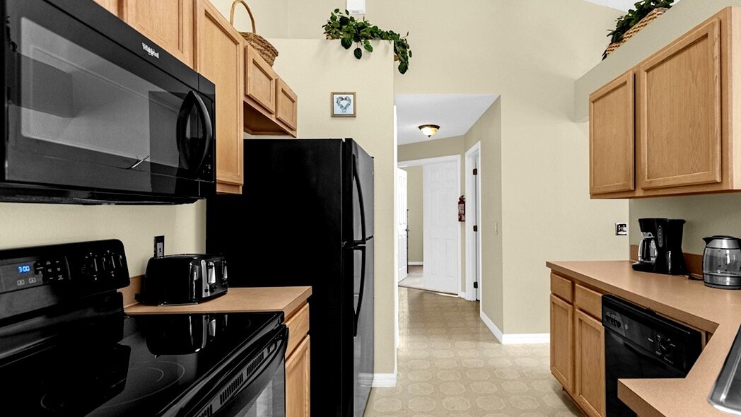 1061-Fun, Bright Pool Home Near Disney - Image 9