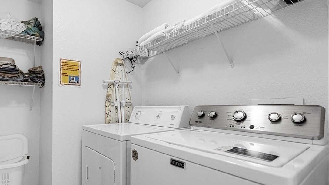 1061-Fun, Bright Pool Home Near Disney - Image 25