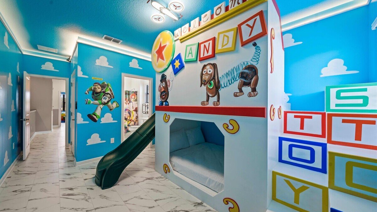 1209-9-B -Mansion themed with pool near Disney - Image 27