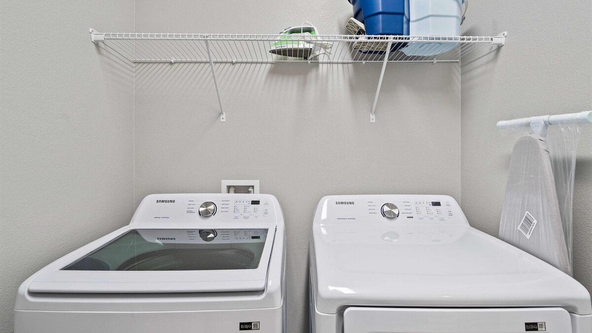 1209-9-B -Mansion themed with pool near Disney - Image 37