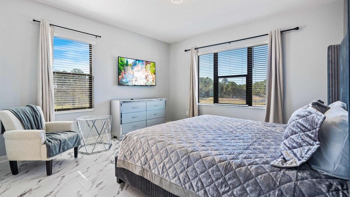 1209-9-B -Mansion themed with pool near Disney - Image 16