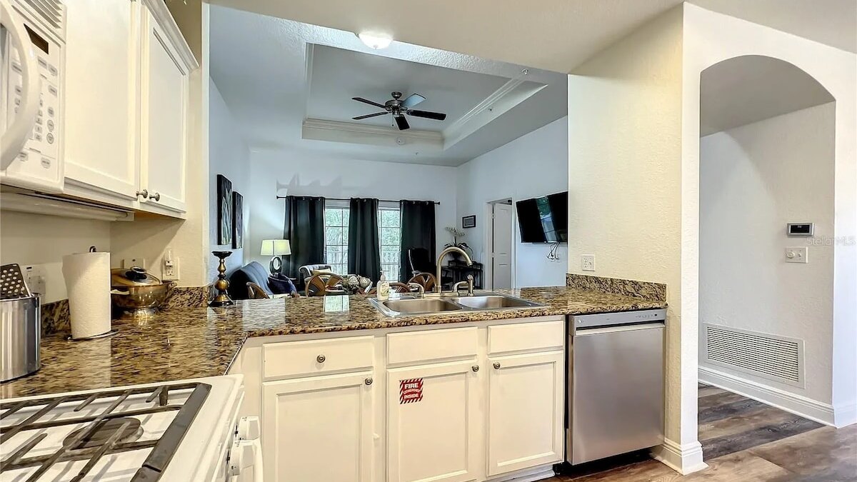 1300-Seven Eagles at Reunion3 bed Condo - Image 12