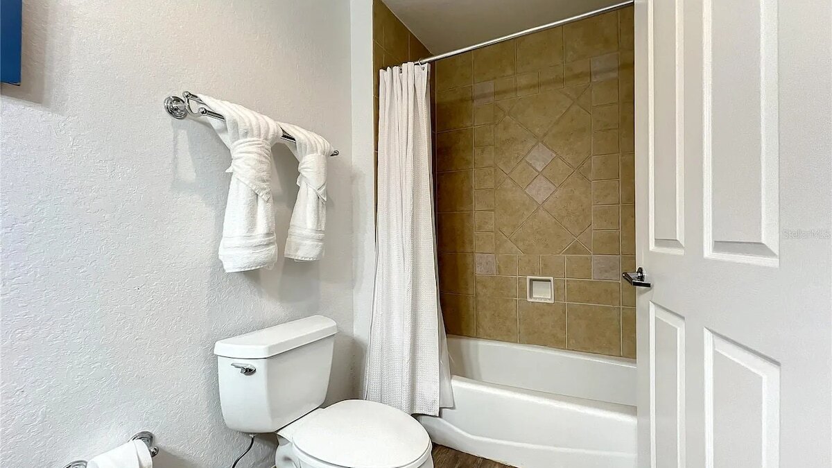 1300-Seven Eagles at Reunion3 bed Condo - Image 25