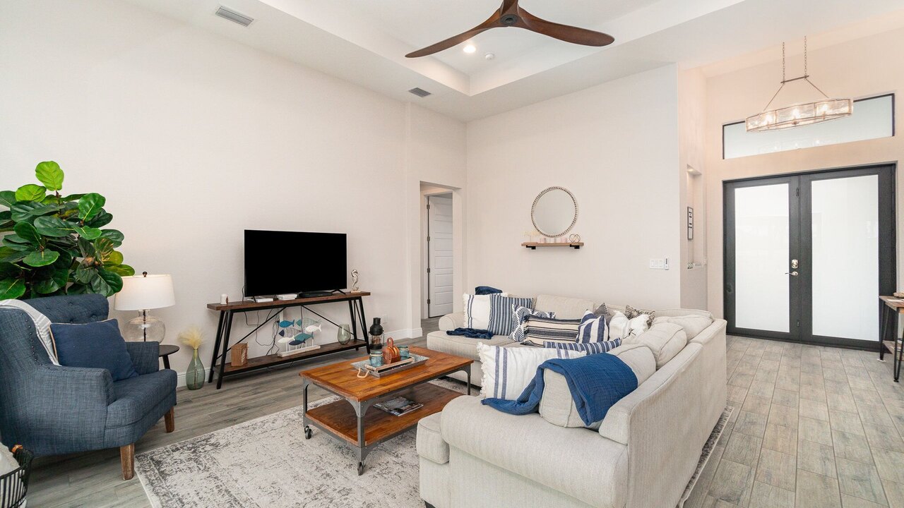 Blue Lagoon Villa - Image 15