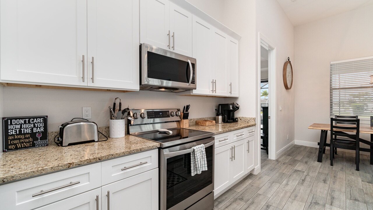 Blue Lagoon Villa - Image 18