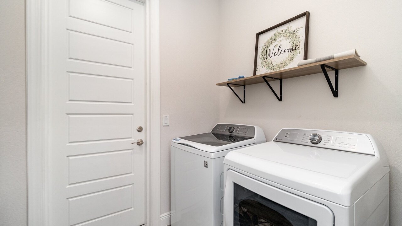 Blue Lagoon Villa - Image 21