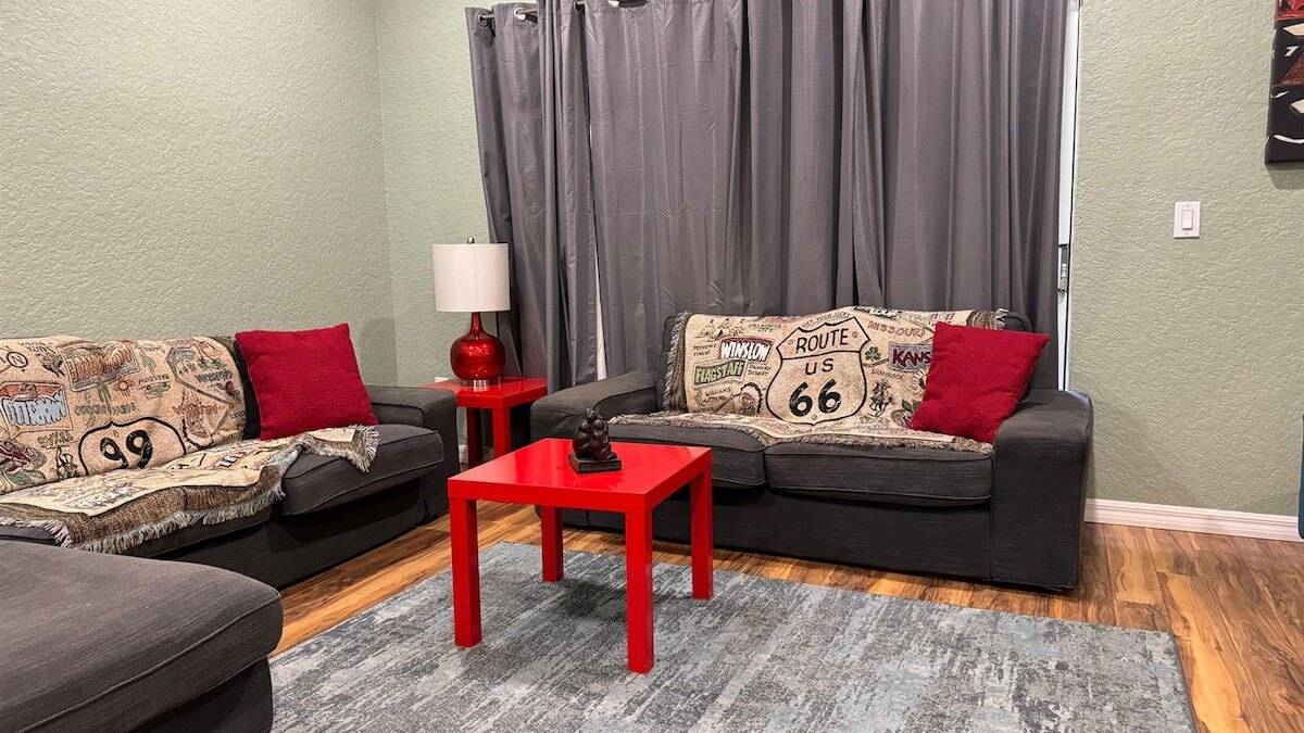 1307 Charming Regal Palms Villa - Image 8