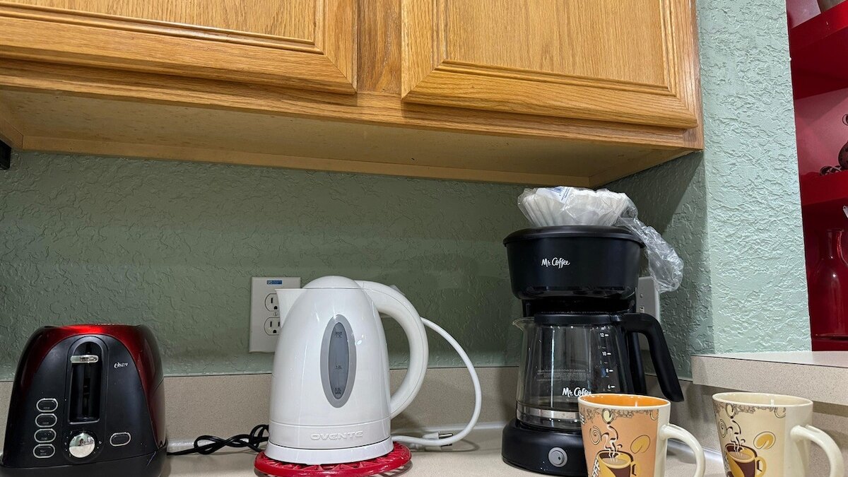 1307 Charming Regal Palms Villa - Image 14