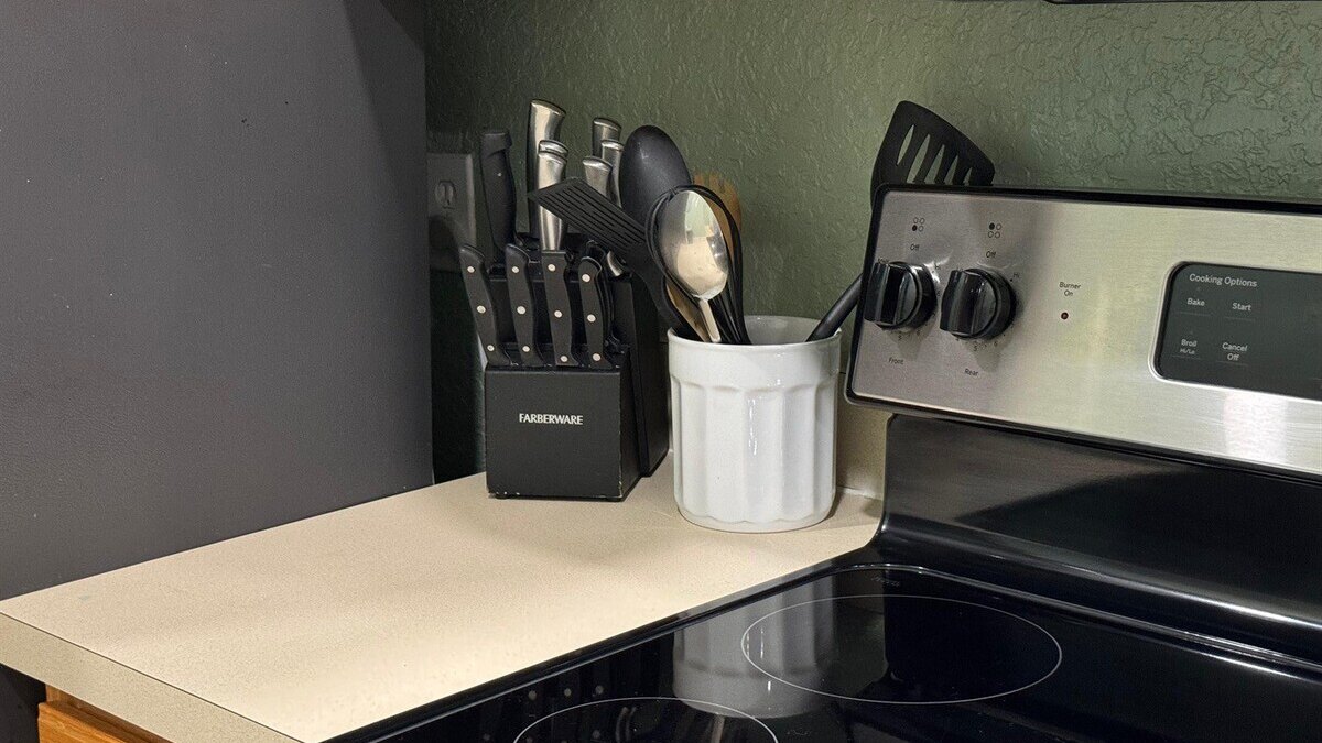 1307 Charming Regal Palms Villa - Image 17