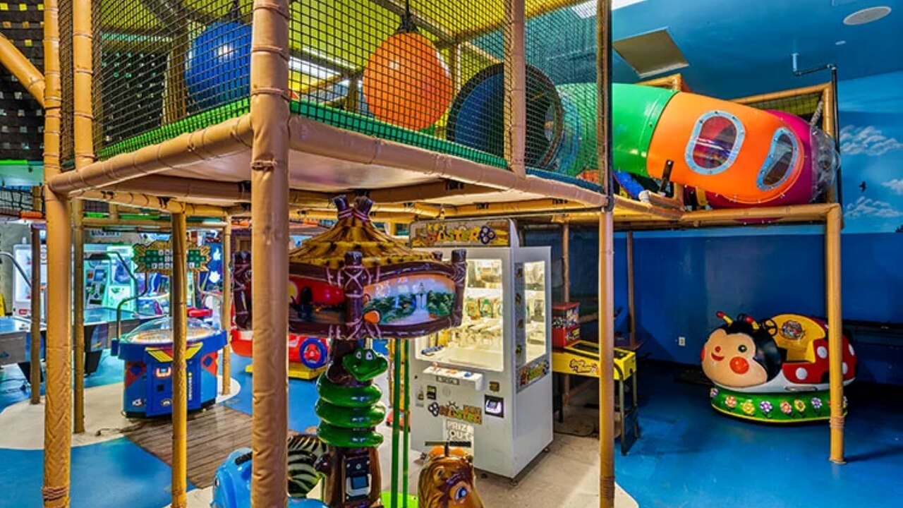 1307 Charming Regal Palms Villa - Image 70