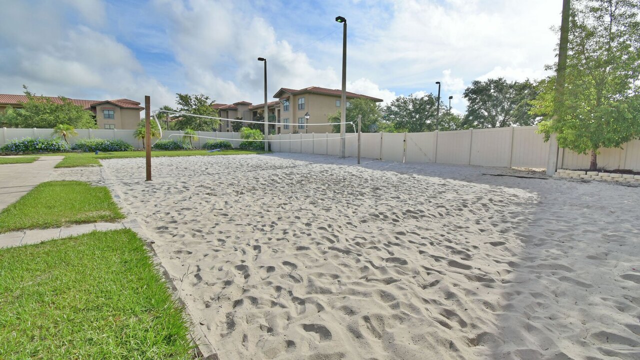 1307 Charming Regal Palms Villa - Image 81