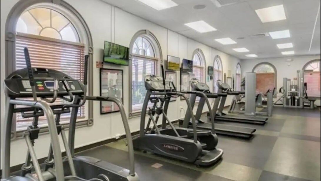 1307 Charming Regal Palms Villa - Image 97