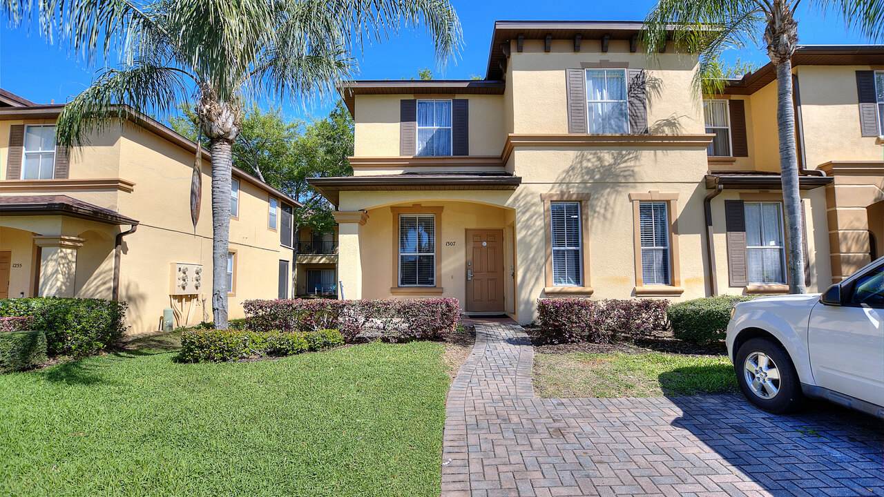 1307 Charming Regal Palms Villa - Image 5