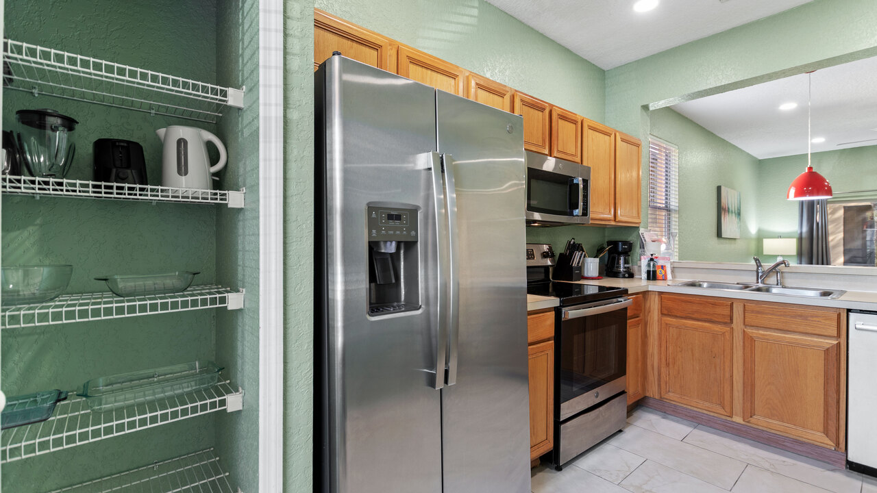 1307 Charming Regal Palms Villa - Image 8