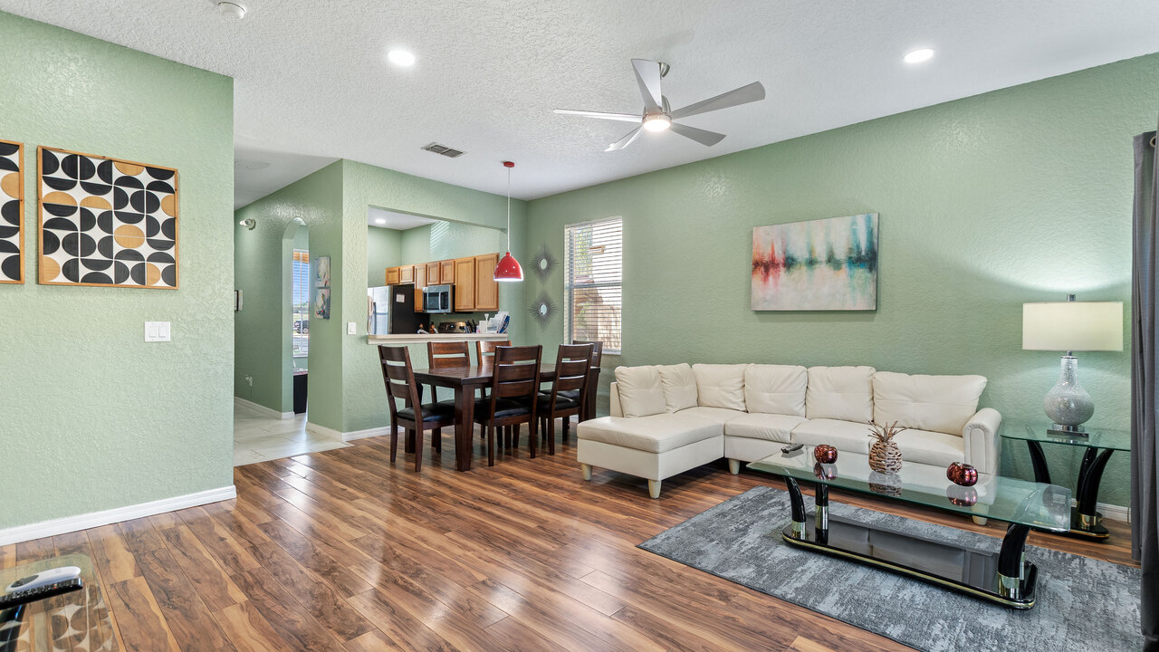 1307 Charming Regal Palms Villa - Image 18