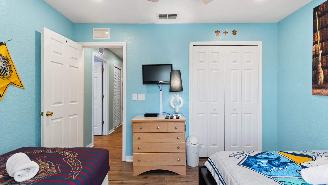 1307 Charming Regal Palms Villa - Image 39