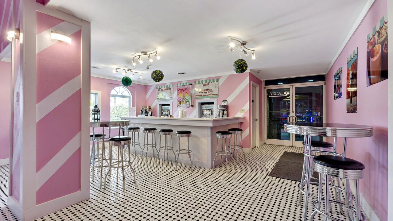 1307 Charming Regal Palms Villa - Image 50