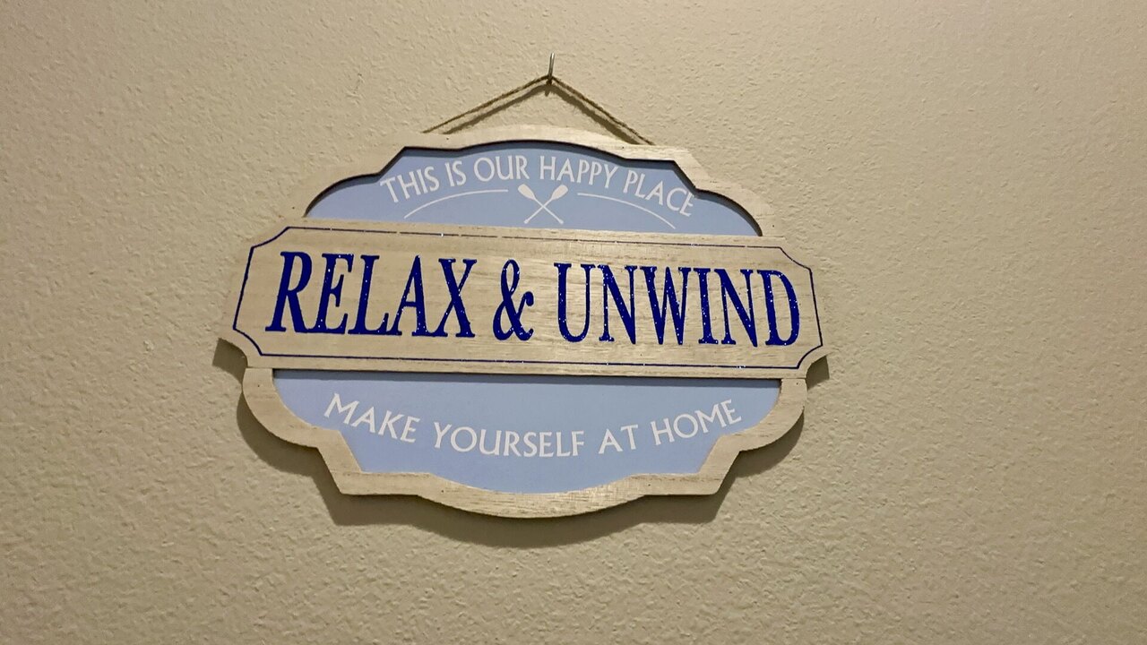 14314 The Puyallup Getaway 4BD Home - Image 2