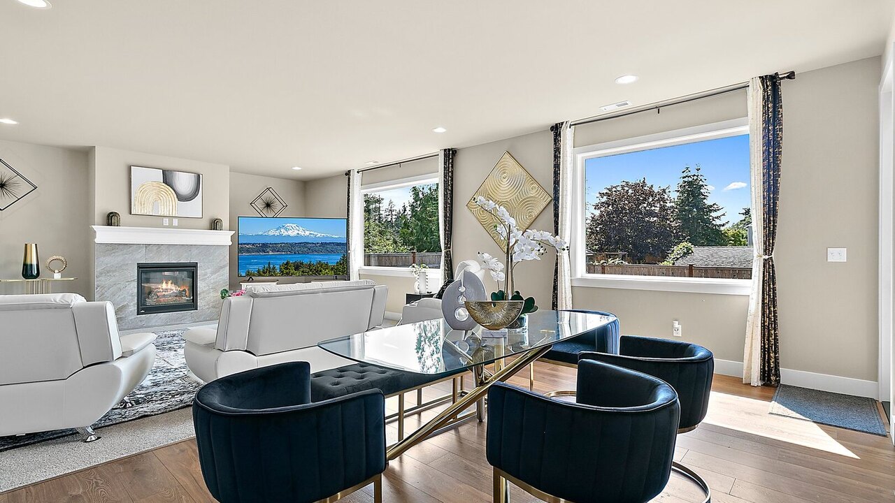 14314 The Puyallup Getaway 4BD Home - Image 8