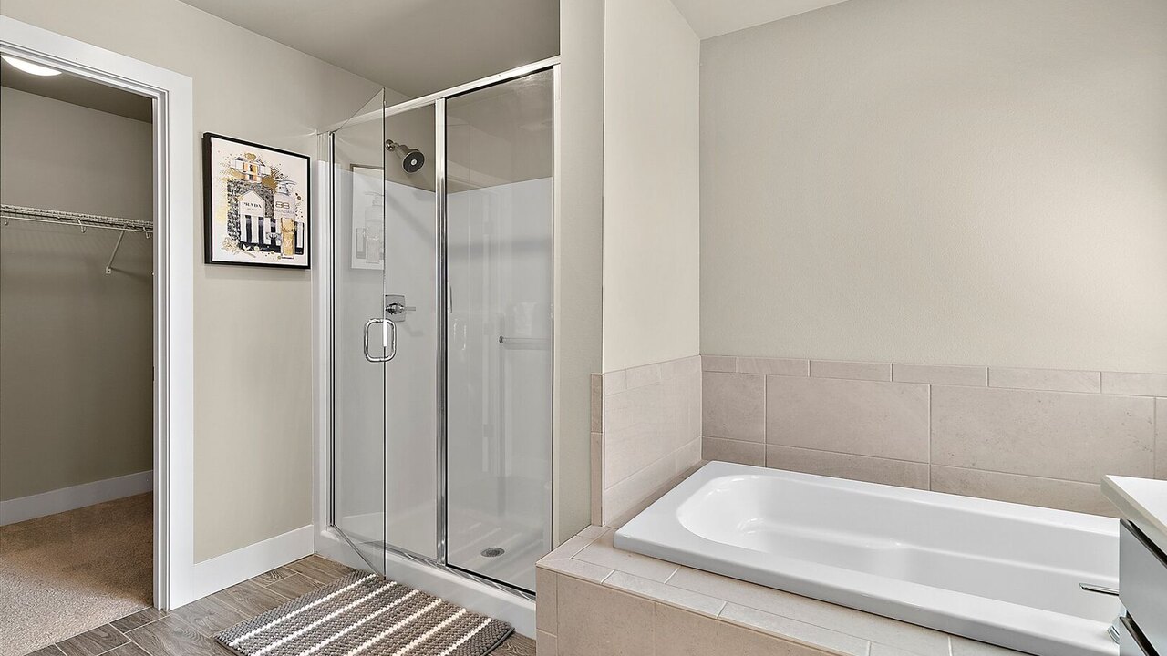 14314 The Puyallup Getaway 4BD Home - Image 28