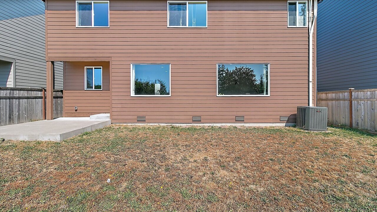 14314 The Puyallup Getaway 4BD Home - Image 34