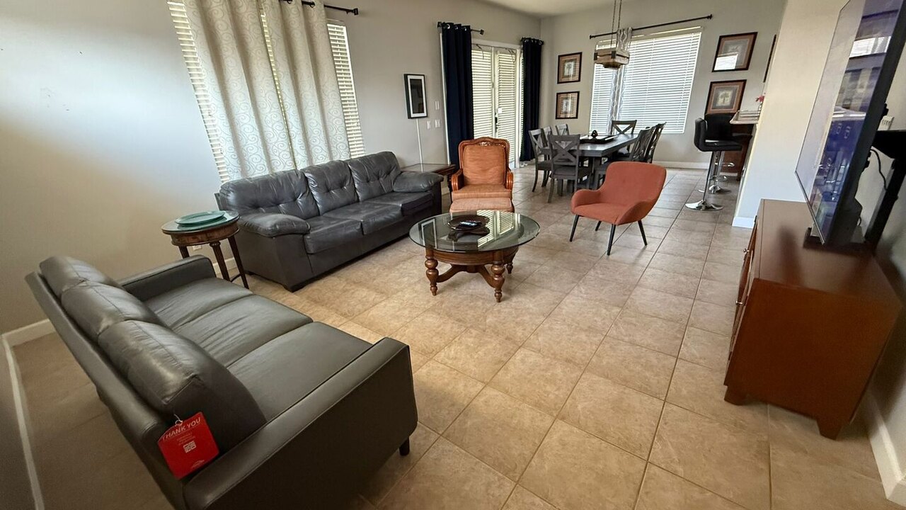 1432 Villa- 4BD Pool/Spa-sleeps 14 - Image 3