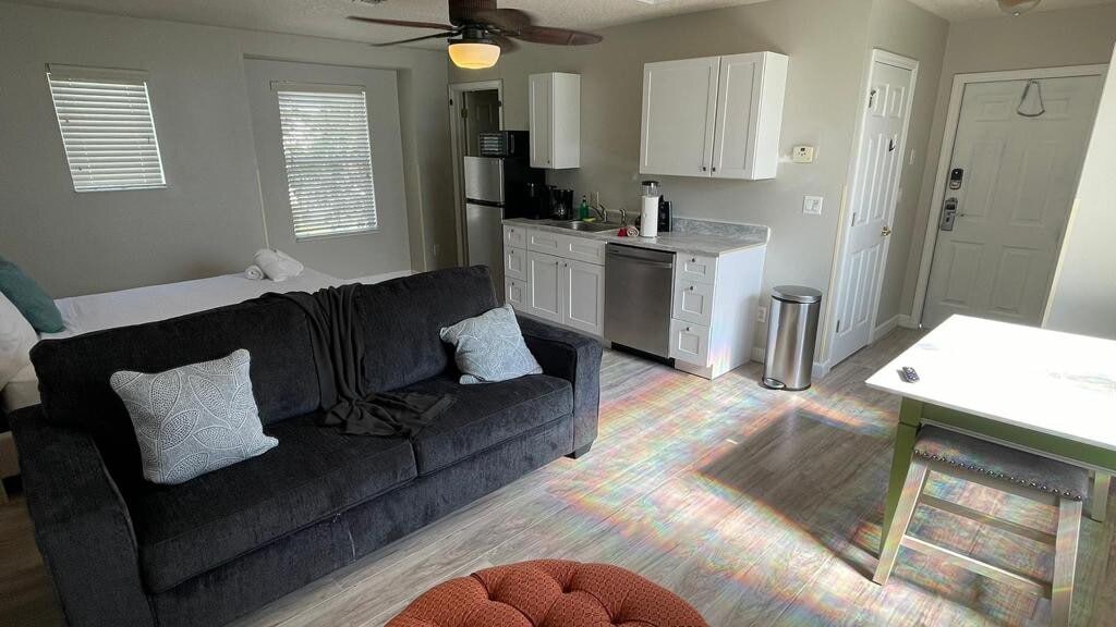 Studio-1-Reunion - Image 5