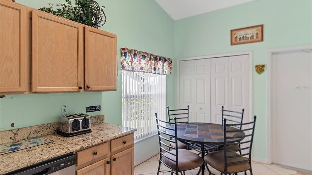 1589Pool House 4bd Villa with game room - Image 11