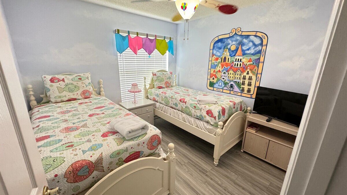 1589Pool House 4bd Villa with game room - Image 14