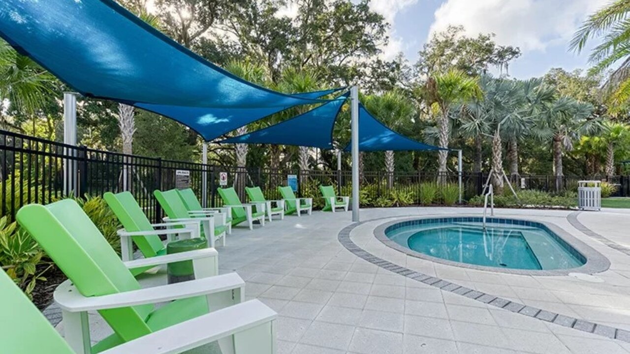 2413-As Seen On TV Wonderful World Bowling Villa (Veran - Image 9