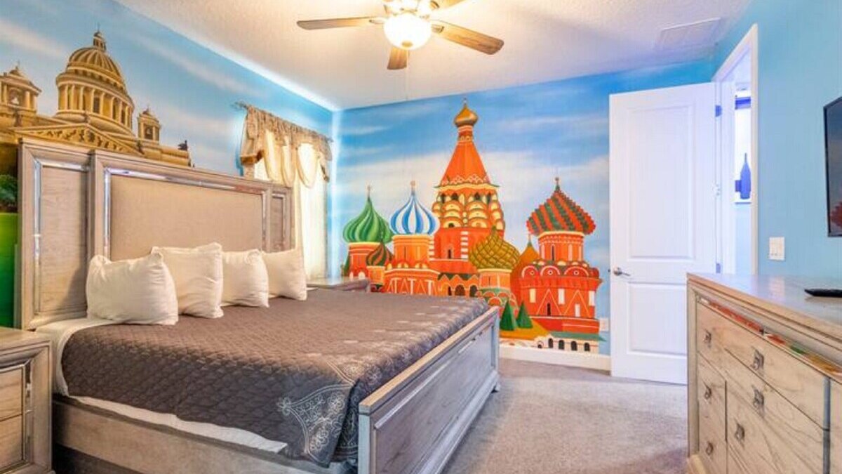 2413-As Seen On TV Wonderful World Bowling Villa (Veran - Image 20