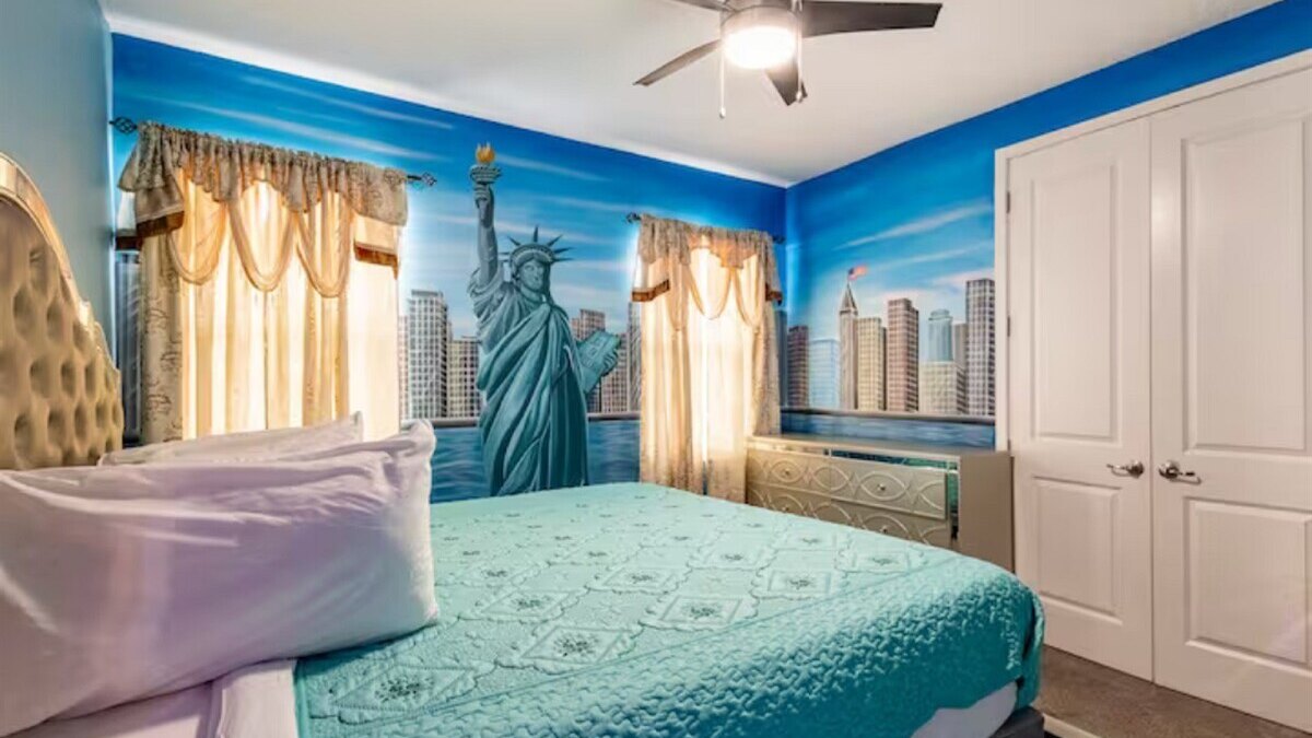 2413-As Seen On TV Wonderful World Bowling Villa (Veran - Image 25