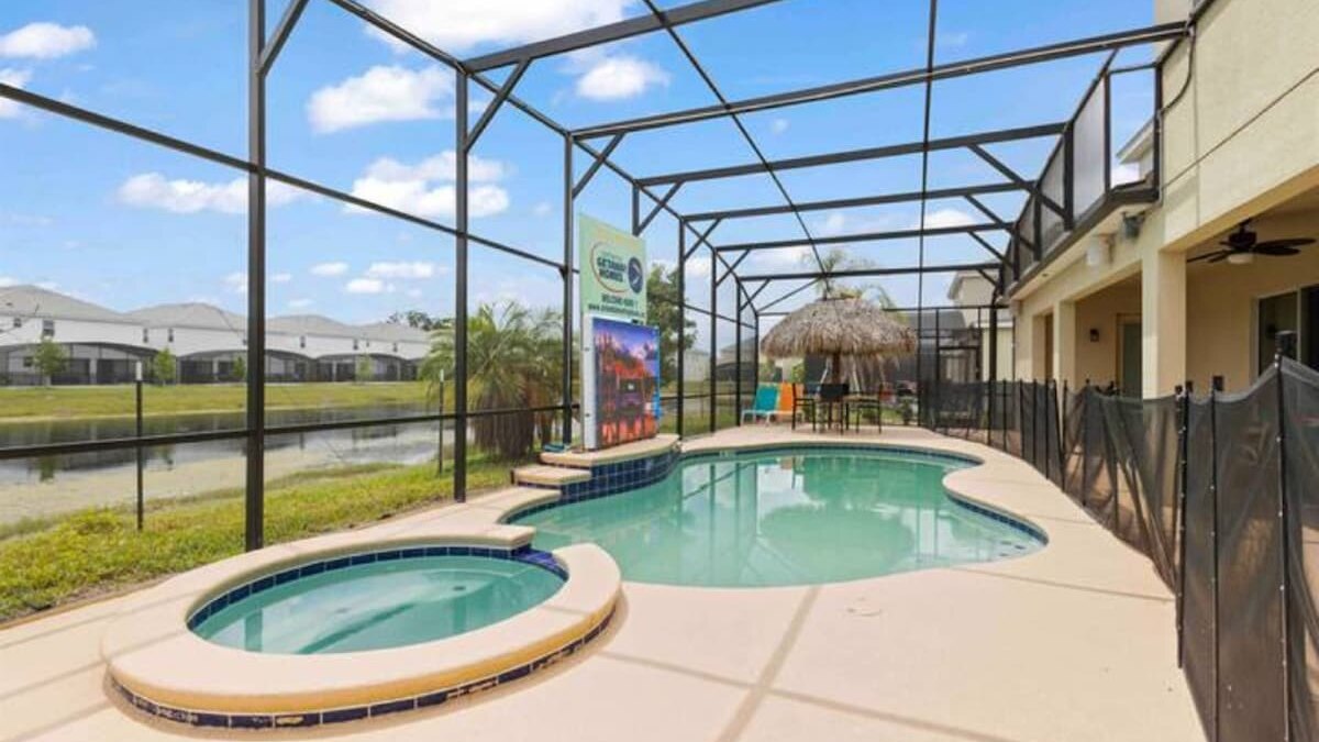 2413-As Seen On TV Wonderful World Bowling Villa (Veran - Image 24