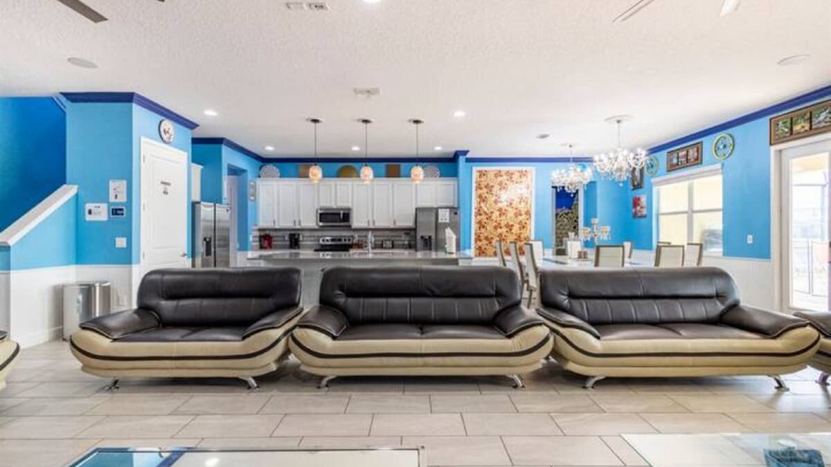 2413-As Seen On TV Wonderful World Bowling Villa (Veran - Image 28