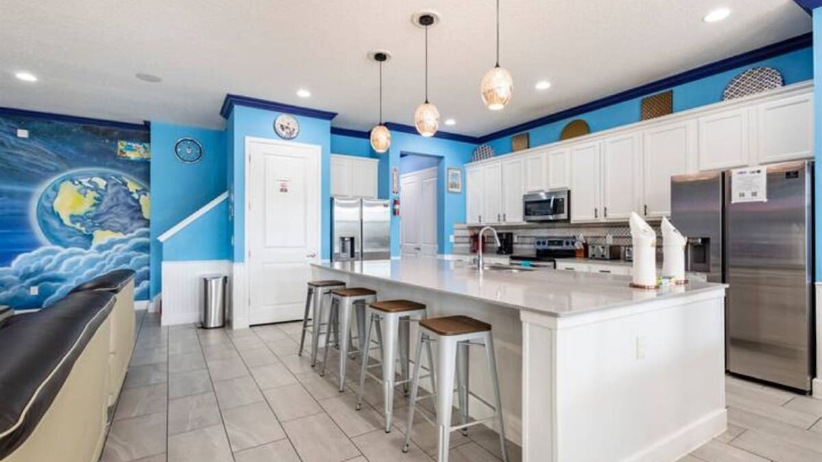 2413-As Seen On TV Wonderful World Bowling Villa (Veran - Image 34