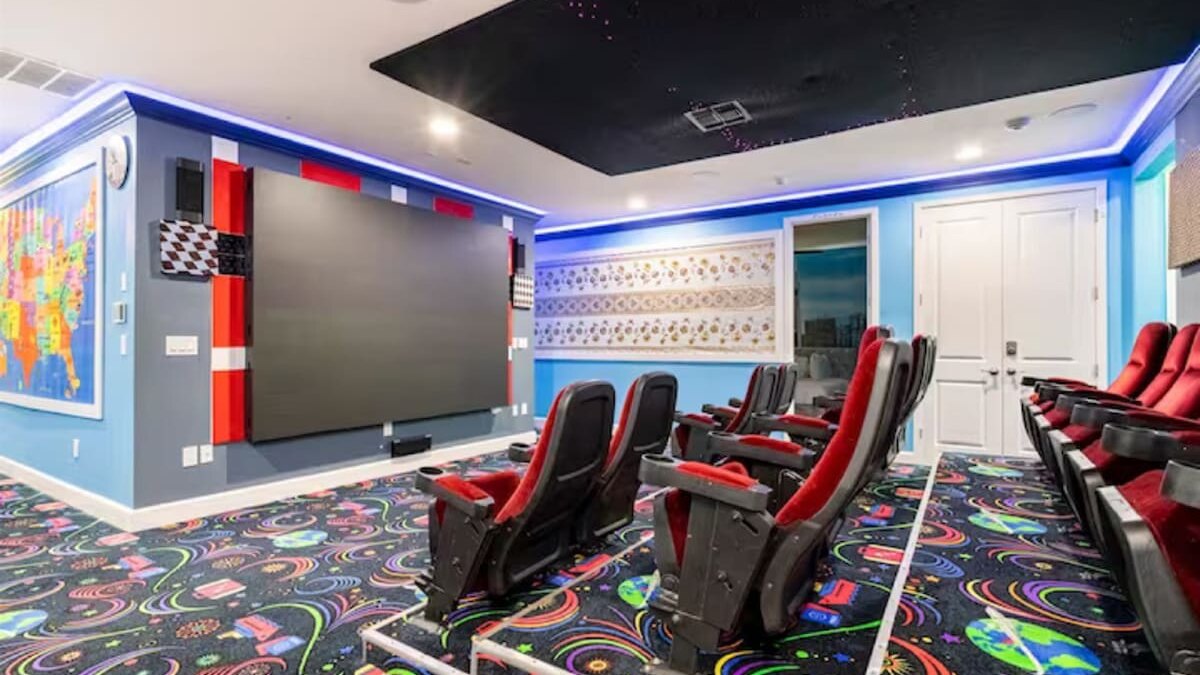 2413-As Seen On TV Wonderful World Bowling Villa (Veran - Image 41