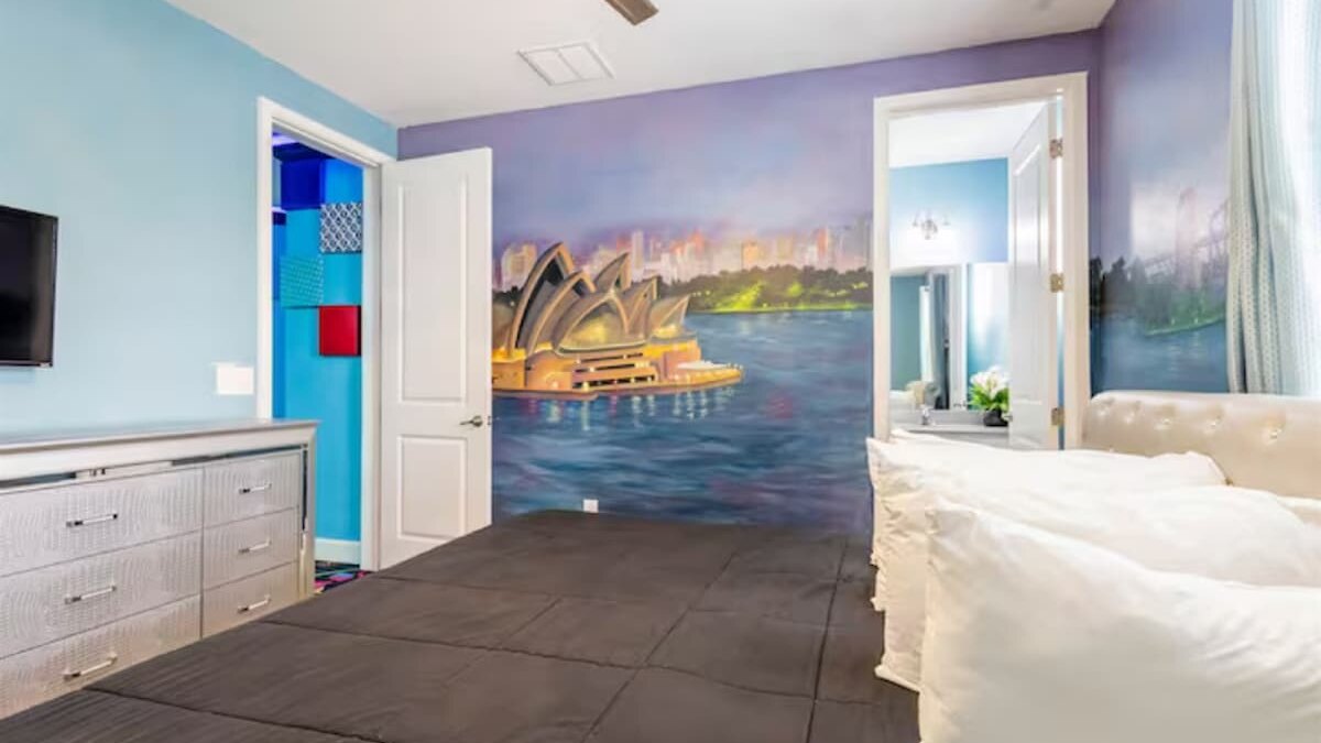 2413-As Seen On TV Wonderful World Bowling Villa (Veran - Image 53