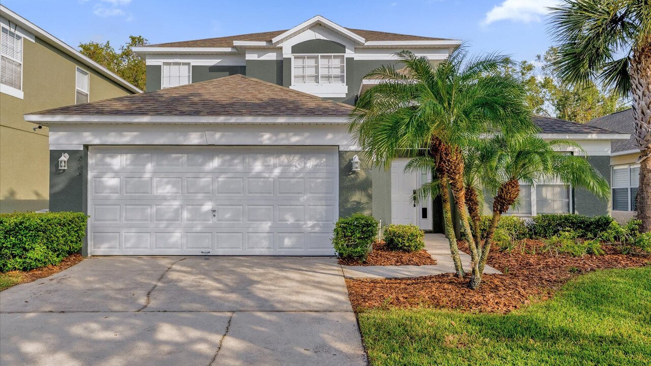 213 Luxury 4BR Home w/ Pool & Game Room - Image 1