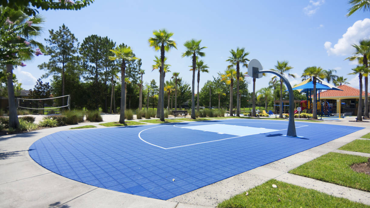 213 Luxury 4BR Home w/ Pool & Game Room - Image 30