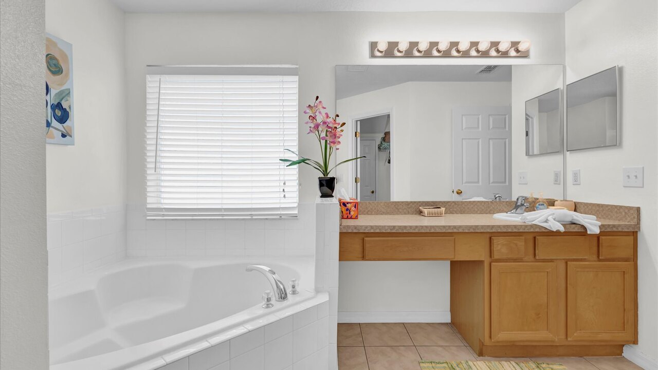 213 Luxury 4BR Home w/ Pool & Game Room - Image 46