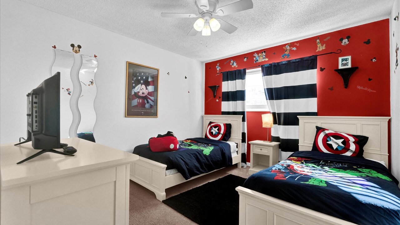 213 Luxury 4BR Home w/ Pool & Game Room - Image 52